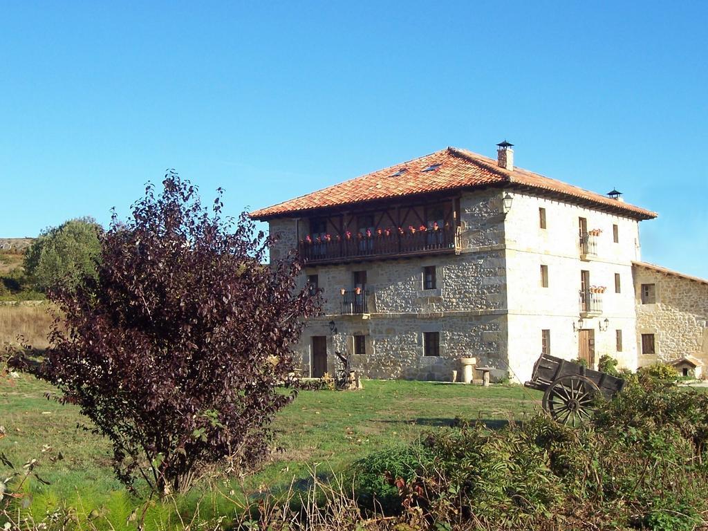 Bezana Casa Rural La Toba I Y II מראה חיצוני תמונה
