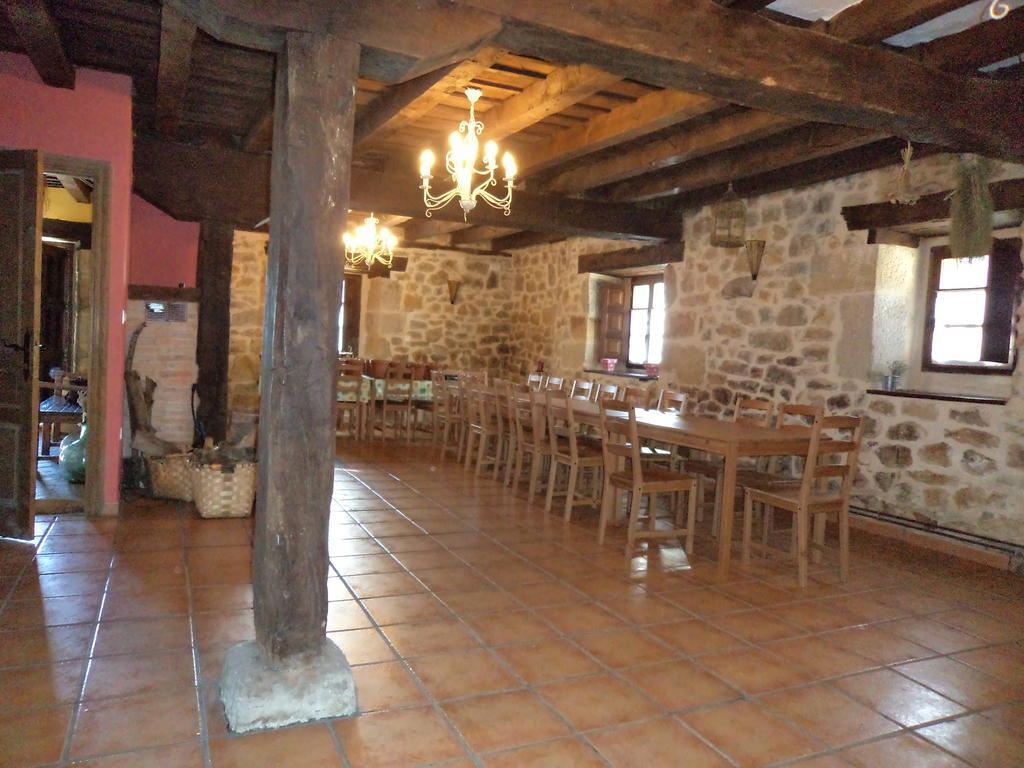 Bezana Casa Rural La Toba I Y II מראה חיצוני תמונה