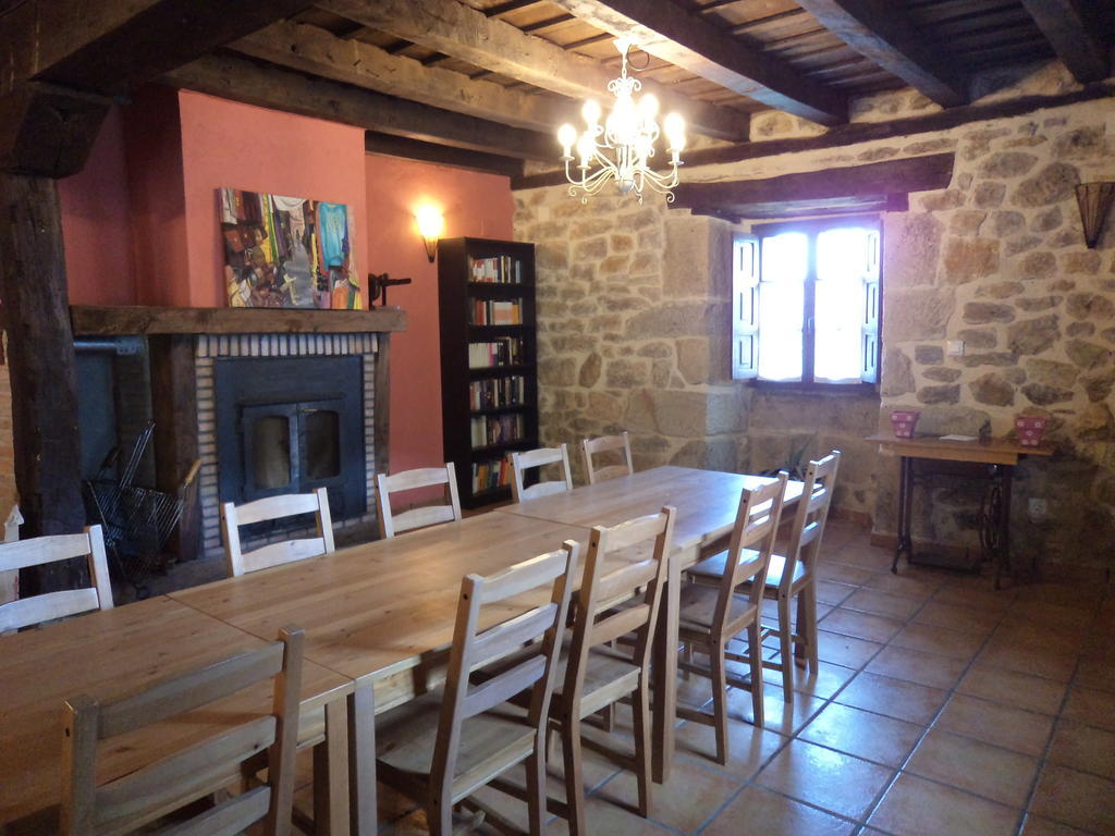 Bezana Casa Rural La Toba I Y II מראה חיצוני תמונה