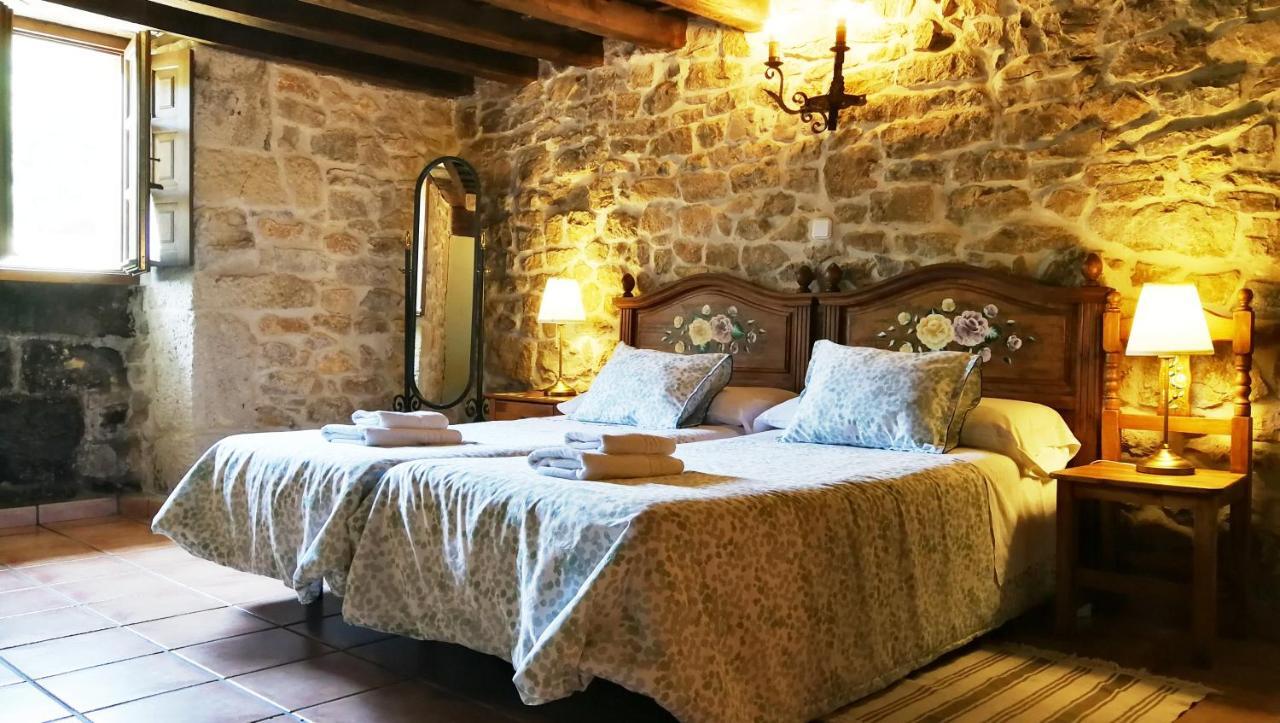 Bezana Casa Rural La Toba I Y II מראה חיצוני תמונה